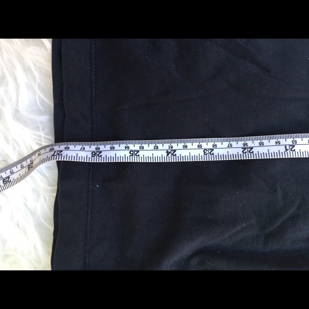 Basic Lululemon Black Shirt - image 5